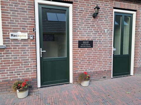 cab475c4bc149988-23331-5c66aa2078c29a9b1756982910