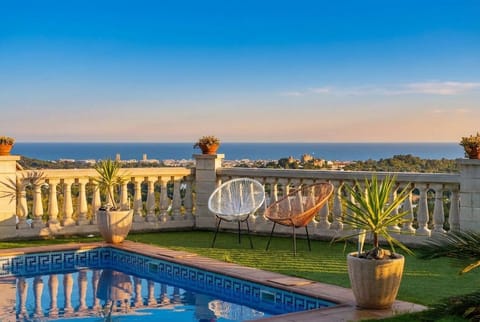 Terrace with Pool and Sea View