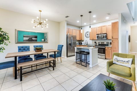 Kissimmee Vacation Rental | 4BR | 3BA | Step-Free Access | 1,650 Sq Ft