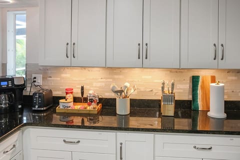 Plus, a cozy coffee station — one of our guests’ favorite spots! ☕