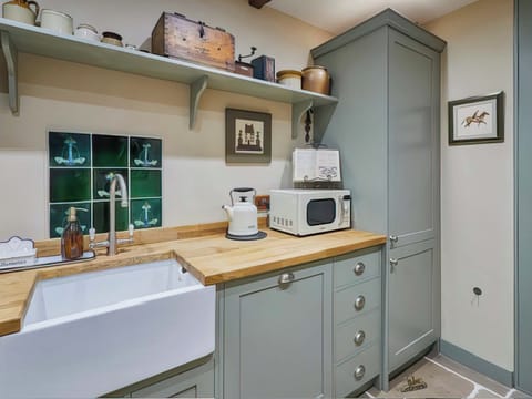Kitchen | Gable Bach, Llangadog