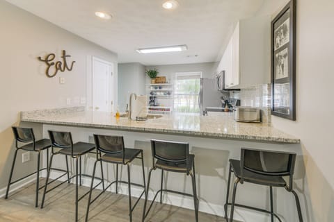 Breakfast Bar | 1st Floor