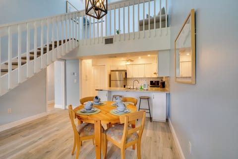 Dining Area | 1st Floor