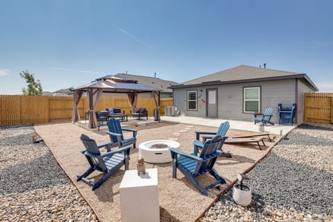 San Antonio Vacation Rental | 3BR | 2BA | 1,211 Sq Ft | 2 Small Steps Required