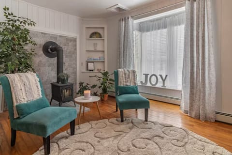 Living Room/Dining Room