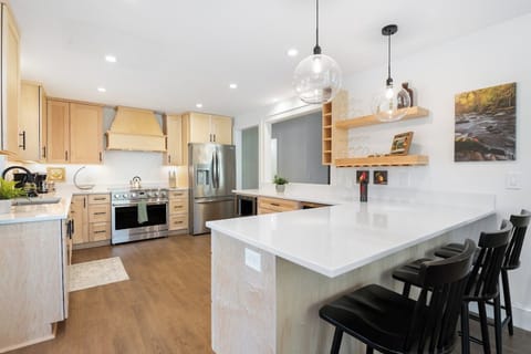All modern amenities in a bright, roomy kitchen!