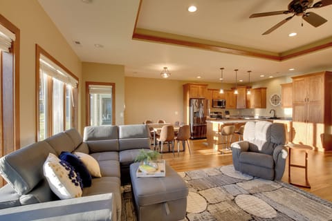 Living Room | Full Sleeper Sofa | Smart TV