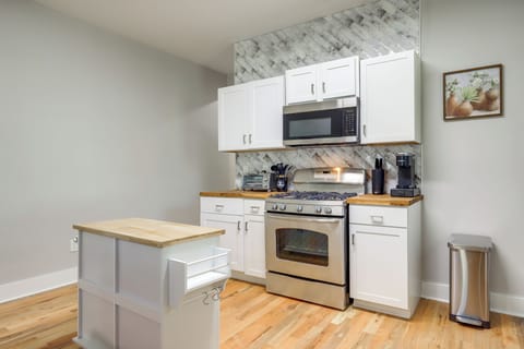 Kitchen | Washer/Dryer