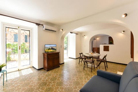 Living and dining room