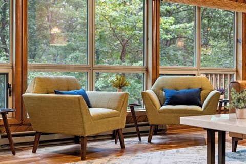 Look out of the wall of living room windows and you're at tree level. 