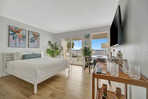Sleep in comfort, wake up to sunshine
