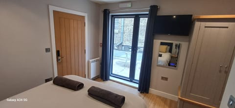 Bedroom 5a with roof terrace.