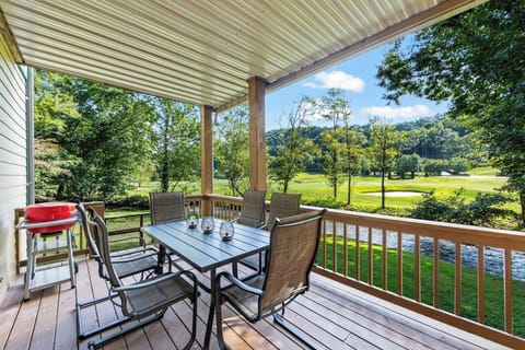 Back Deck Seating w/view of Hole 18 at Smoky Mountain Country Club
