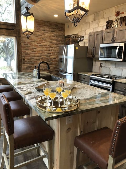 Enjoy Mimosas with the girls!