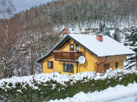 Holiday Home Exterior [winter]