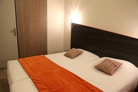 Bedroom. Interior and views may vary based on location and availability.