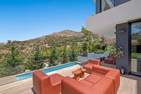 Outside view | Sitting area