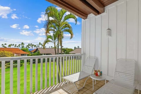 Unwind, sunbathe, or sip a drink—your lanai, your paradise
