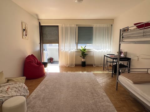 Mimalist, Cozy, Stylish