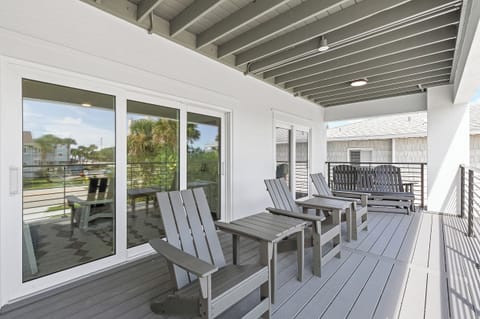 North 2nd Floor Balcony