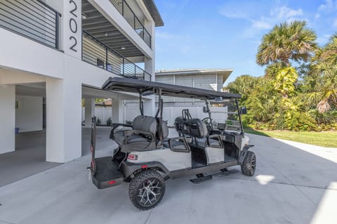 6 Seat Golf Cart (Fees Apply)
