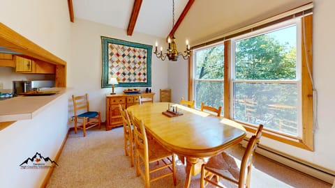 6 Dining Room