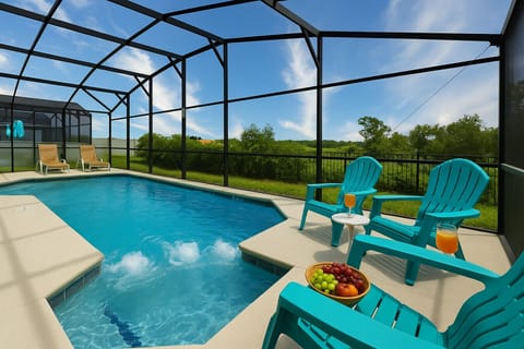 Relaxing poolside with drinks & fruit