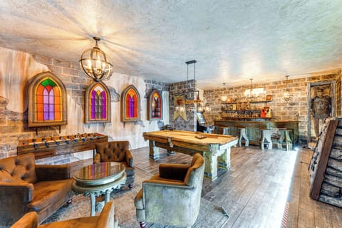 Davenport Vacation Rental | 7BR | 6BA | 1 Step Required | 3,823 Sq Ft