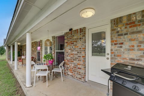 Crowley Vacation Rental | 4BR | 3BA | 3,500 Sq Ft | 1 Step to Enter