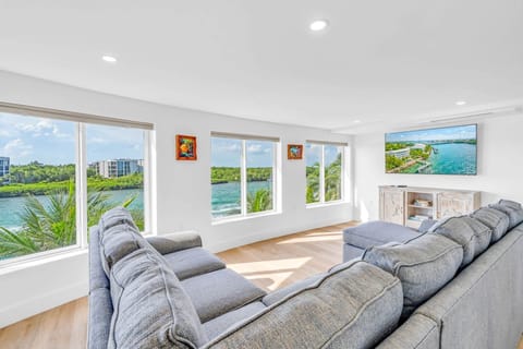 Third floor living area with smart TV
