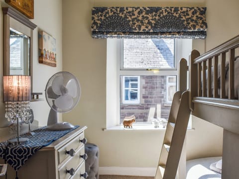 Bunk bedroom | Beval Cottage, Abergavenny