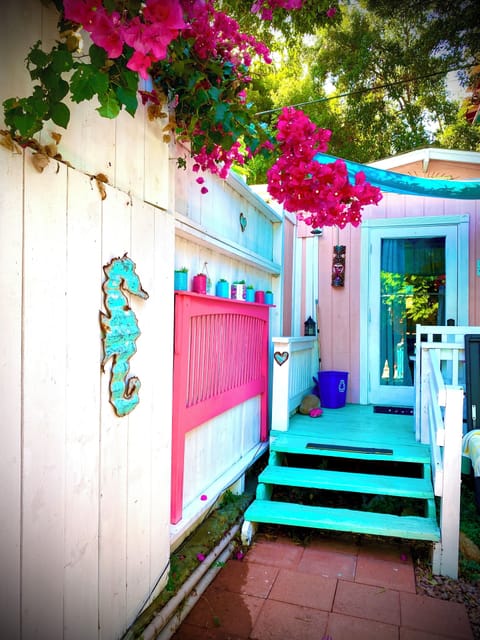 Tiny house in San Diego, North Park for 2~ with great, private outdoor space
