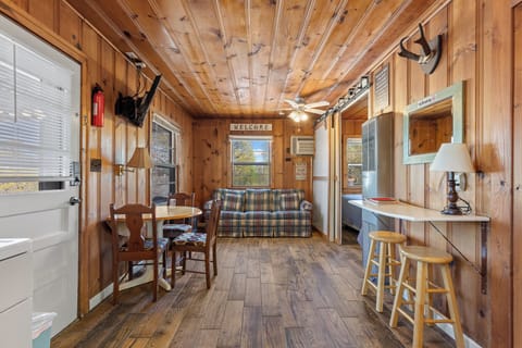 SunsetOnTheShoals-47