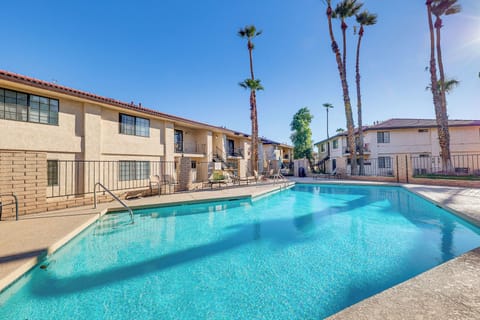 Bullhead City Vacation Rental | 1BR | 1BA | 650 Sq Ft | 1 Step Required