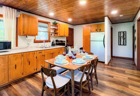 Dining and kitchen area on the main level of the cabin