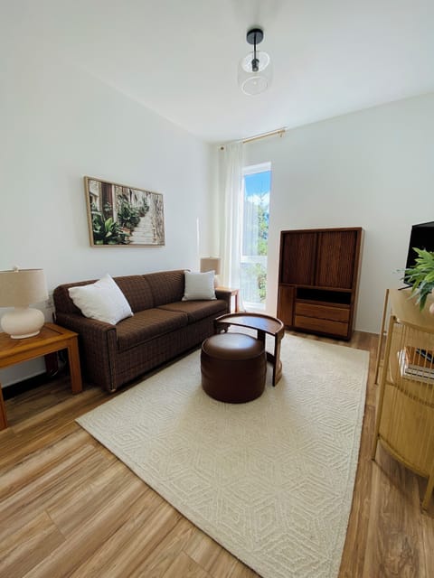 Den, Office, Flex Room