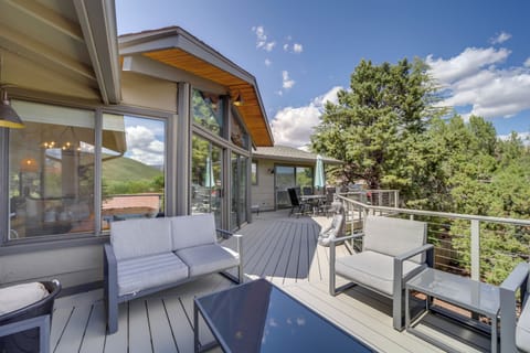 Sedona Vacation Rental | 3BR | 2BA | 2,000 Sq Ft | 11 Steps to Enter