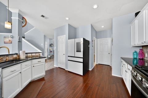Indoors, Floor, Flooring, Kitchen, Hardwood
