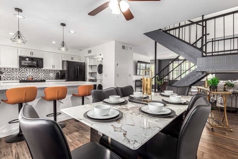 Scottsdale Vacation Rental | 3BR | 2.5BA | 1,600 Sq Ft | Steps to Enter