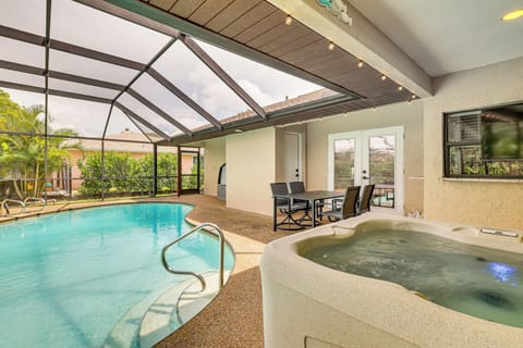 Fort Myers Vacation Rental | 3BR | 2BA | Step-Free Access | 1,670 Sq Ft