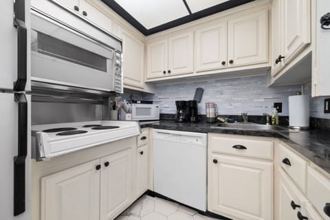 Kitchen Area | Stove Top | Microwave | Coffee Makers