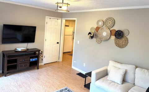 Large roomy living room with new sectional