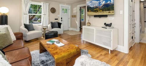 Living Room with Smart TV | Plenty of comfortable seating!