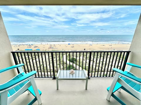 Private direct oceanfront view from the 4th floor
