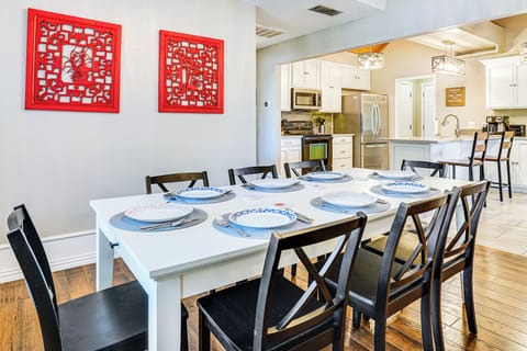 Dining Area | Dishware & Flatware Provided | 1st Floor