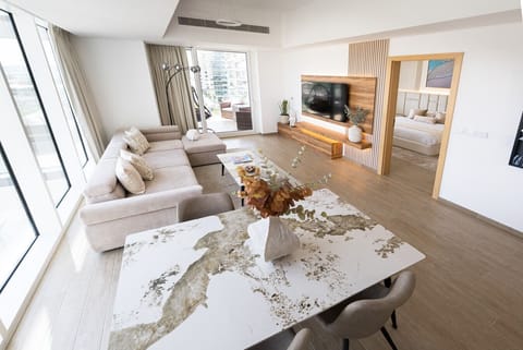 Yas Island Resort with Beach Access - Luxury One Bedroom Apartment in Mayan, Yas Island, Abu Dhabi