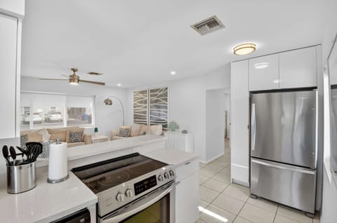 Unit #1: Full kitchen