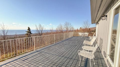 Lake-Facing Deck