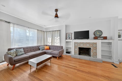Building, Furniture, Indoors, Living Room, Room