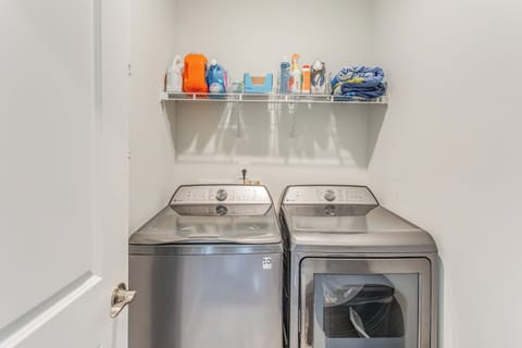 In-Unit Laundry